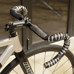 언노운 인피니티 싸이클 자전거 바테이프 바테잎 블랙실버