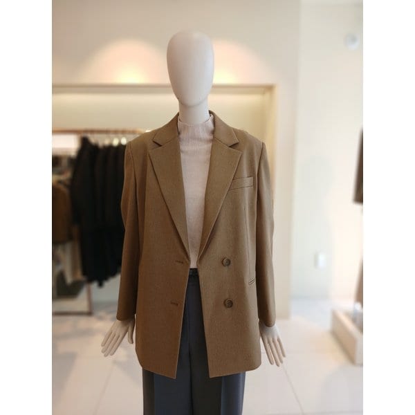 [여주점] 씨씨콜렉트 백슬릿포인트자켓 E261msf107