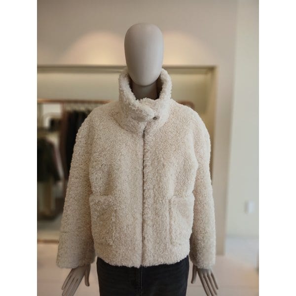 [여주점] 씨씨콜렉트 아웃포켓양털인조무스탕E254psj167