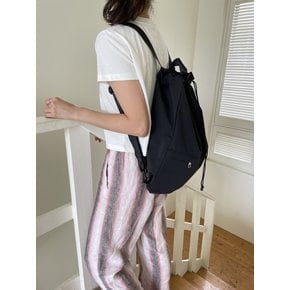 String backpack (black)