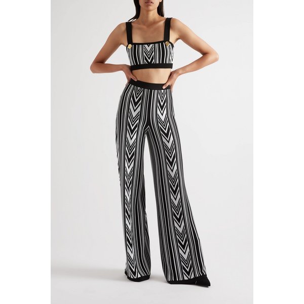 크롭 버튼 장식 자카드 니트 탑 22250442026125326