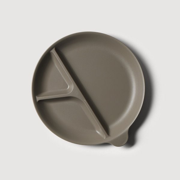 간편 손잡이 캠핑접시 22.5cm 코코아 J70N901329700