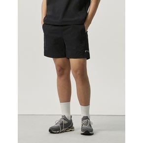 AIR THROUGH STRETCH SHORTS-BLACK