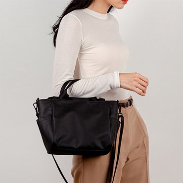 아이띵소 ALL BLACK BOX BAG  올 블랙 박스 백