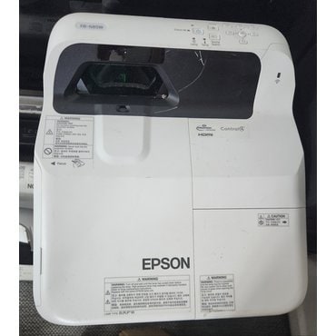  초단초점 EPSON EB - 685W 중고빔프로젝터