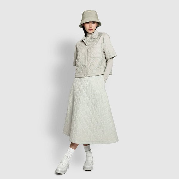 여 라이트 패딩 롱 스커트 J1254020050AW