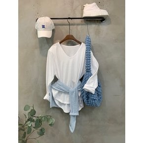 (77가능)위쿠 어깨패드 브이넥 라운드 밑단 긴팔 티셔츠 2color