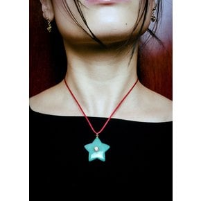 샌디리앙 24PF SANDY LIANG JADE SPARKLES NECKLACE IN RED