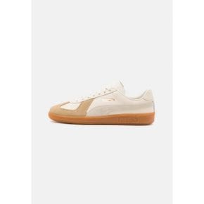 4197167 Puma ARMY TRAINER UNI - Trainers sugared almond/prairie tan