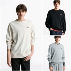 공용 릴랙스 배지 크루넥 스웨트 셔츠 T32F0TTO25CMT2 TOMMY JEANS