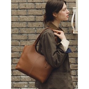 90 Veneta Bag Medium Tan Brown