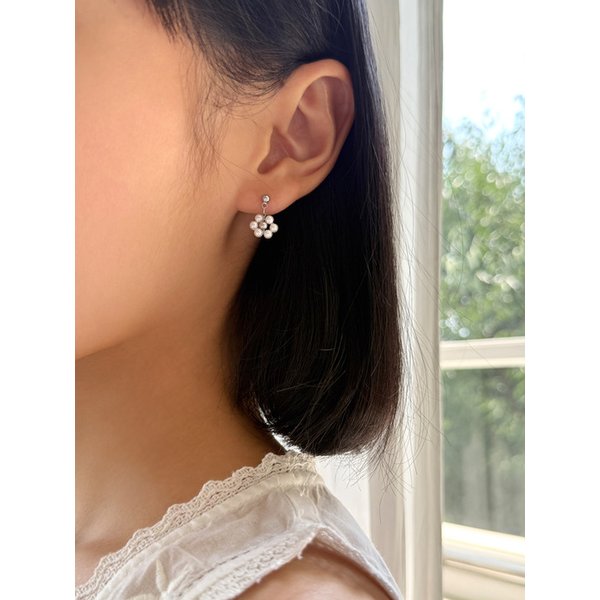 mini floral earrings (PEARL)