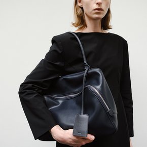 Souple bag Navy 로서울 수플백