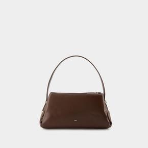 24FW 오소이 크로스백 24FWB030121002 CHOCO BROWN brown