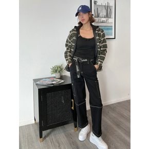 25FW 여성 릴렉스핏 콘트라스트 스티치 크롭 카고 팬츠 FPR57BKX