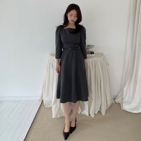 [26 F/W] 스퀘어넥 벨티드 플레어 원피스 ITQ9ZOP960