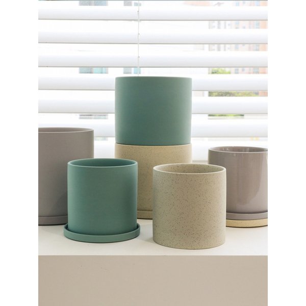 피오레 도자기 화분 중