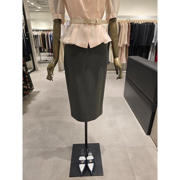 [파주점] 슬림핏 백 슬릿 펜슬 스커트 JS5B0SK312