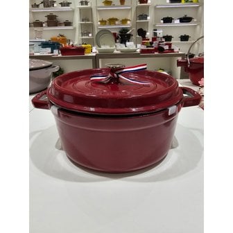 스타우브 [시흥점] [스크레치] 원형 꼬꼬떼 24cm 보르도(ST1024808)