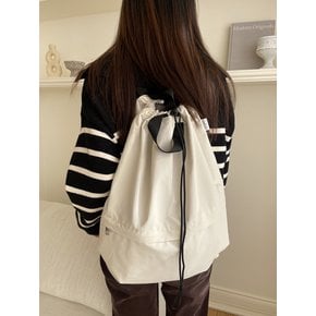 String backpack (ivory)