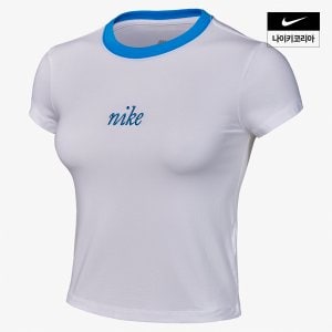 나이키 우먼스 나이키 스포츠웨어 칠 니트 슬림 크롭 티셔츠 NIKE HF8820-100