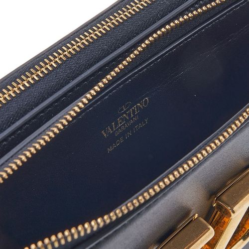https://image-cdn.trenbe.com/productmain/1713536327216-c4e6e3b8-fba3-4244-99d0-d3c192e63763.jpeg