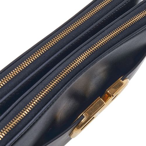 https://image-cdn.trenbe.com/productmain/1713536327119-17f97e74-2d16-4b8e-ae6c-d02d4bf448ae.jpeg