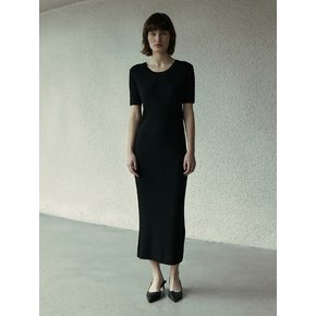 [BASE LINE] HALF SLEEVE U NECK RIB KNIT DRESS