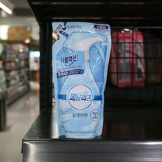 피앤지 뉴 상쾌한향 페브리즈 리필 320ml  1개