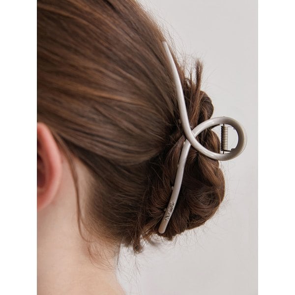 시크 모던 라인 헤어 크로우 클립 HB2264