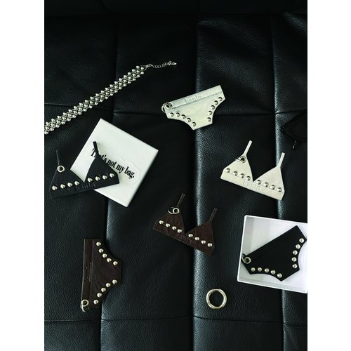 Add Image 3