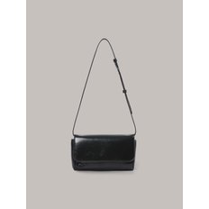 Square flap Bag - Black