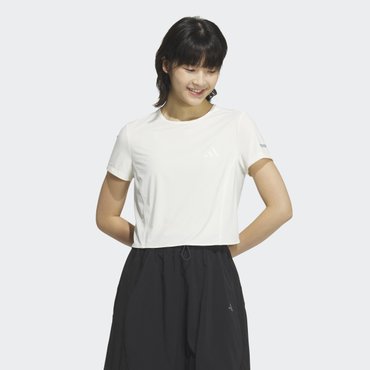 아디다스 [여성]시원한 냉감 소재로 제작된 신축성 있는 쿨 필링 반팔티(JN0702)