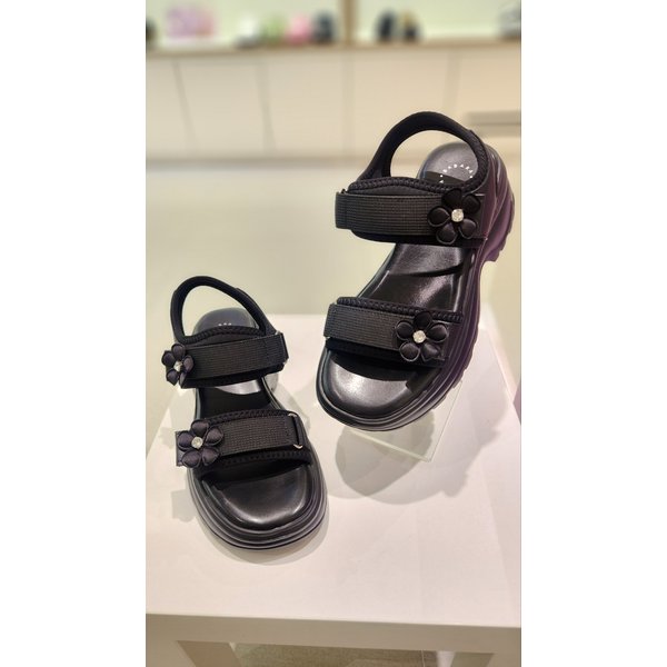 [여주점] 바바라 6cm 벨크로 큐빅장식 스트랩 샌들 AAJ421