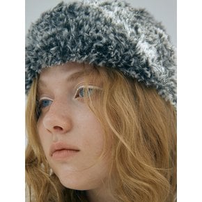 [Let there be light] Fur beanie in Grey