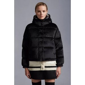 몽클레르 23FW 신상 몽클레어 여성 다오스 숏다운 패딩 자켓 MONCLER DAOS