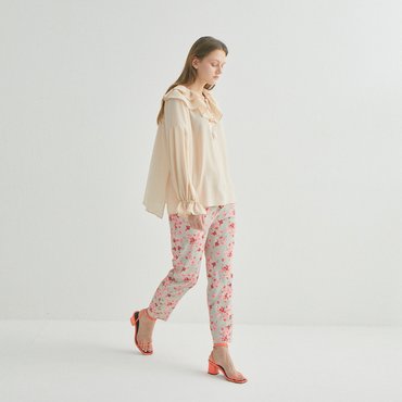 스윗원에이티 VERONICA KHAKI FLOWER PANTS