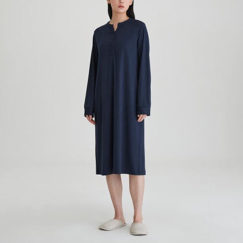 JAJU 25 S/S 신상품  (슬립)  JAJU  여 피치스킨 긴팔 파자마 원피스  J205103005