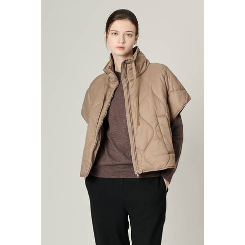 BCBG 올앤선드리하이넥 퀼팅 VT(A4W9V550 )