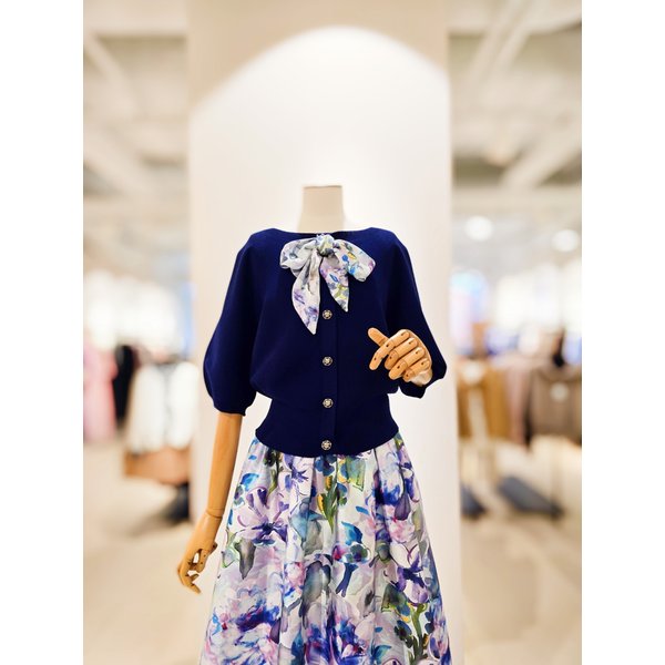 [파주점] [더아이잗컬렉션]세미 페미닌 스카프 니트 풀오버 CR5A1PO321