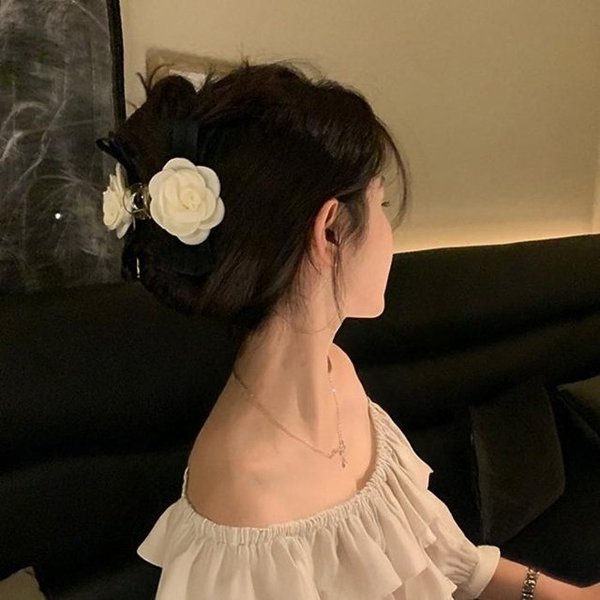 [써니 패션]꽃리본 데일리 올림머리  집게 헤어핀 1개