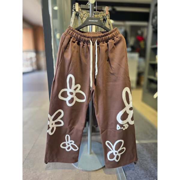 [시흥점] 남여공용 데이지꽃 스프레이 스트링팬츠(브라운)JGZK80910BR