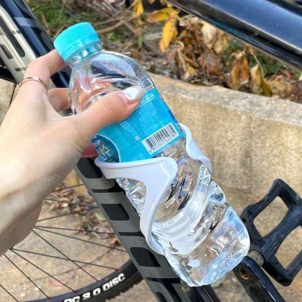 확대된 대표 자전거 물통거치대 화이트 자전거페트병거치대