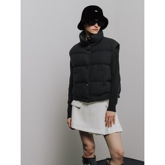 에이틴오비어 Soft Knitted Padded Vest