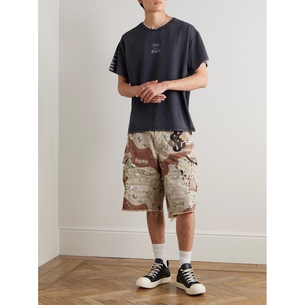 켄지 초콜릿 칩 아플리케 디스트레스드 카모플라주 쇼츠 46376663162936120