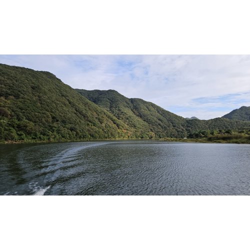 https://media.eoding.com/media/travelagent/40/imagecontent/산막이호수길_5.jpg