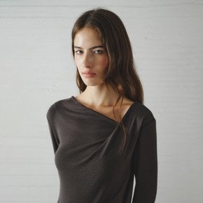 ROEL drape neck t-shirt_CHARCOAL