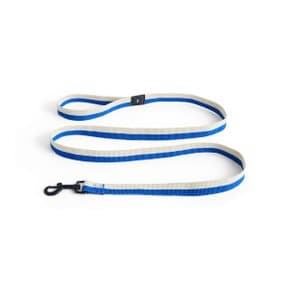 [이노메싸] HAY Dogs Leash Flat M/L 도그스 리쉬 플랫 M/L 블루/오프 화이트 (AD865-D029-AO17)