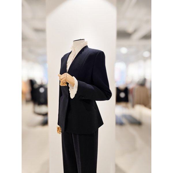 [파주점] [더아이잗컬렉션]논칼라 미니멀 원 버튼 자켓 CR2A0JK311