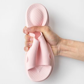 에어쿠션으로 발이 편한 미끄럼 방지 욕실 슬리퍼